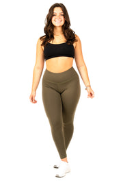 The incredible stretchy material with the perfect amount of compression provides a smoothing effect. Our 4 inch waist band design stays in place, so you won't have to be pulling up your leggings all day long.